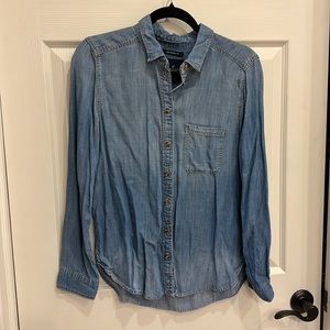American Eagle Boyfriend Fit Denim Shirt